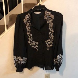 Flower Detail Button-Down